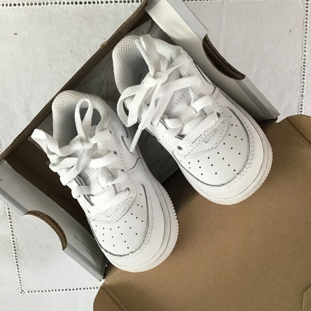 NIB Toddler Nike Air Force 1 Size 5